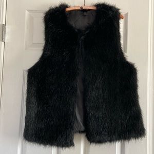 Bison Bisou fake fur vest